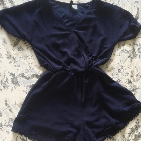🌺2 for $30🌺 Forever 21 romper (shorts) - Picture 1 of 5